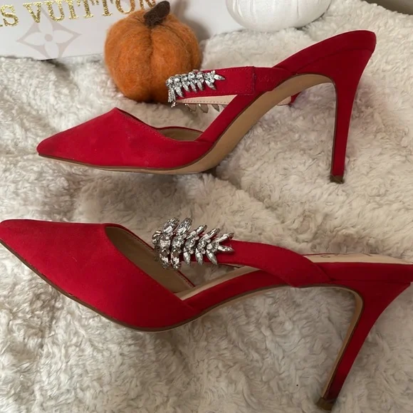 Lulu’s Red heels 👠 - Picture 6 of 9